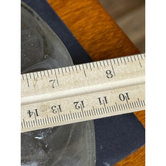 Lot 2 Clear‎ Pressed Glass Floral 7" Salad Dessert Plates Vintage Flower Pattern - Picture 4 of 4